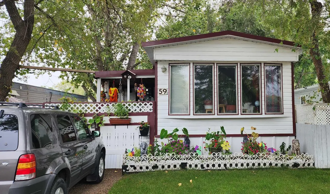 59 Greenbrook  Mobile Village  