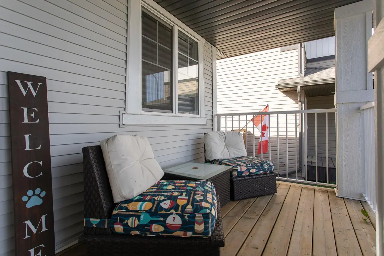 70 Truant Crescent 