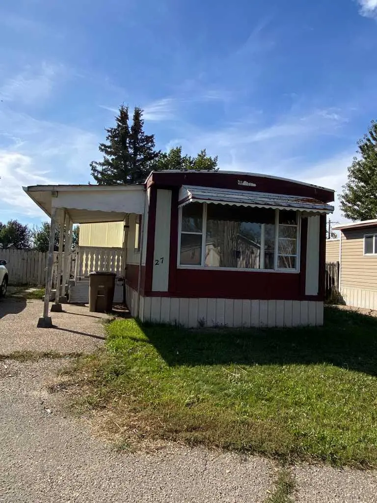 27 LAKE STAFFORD Crescent E