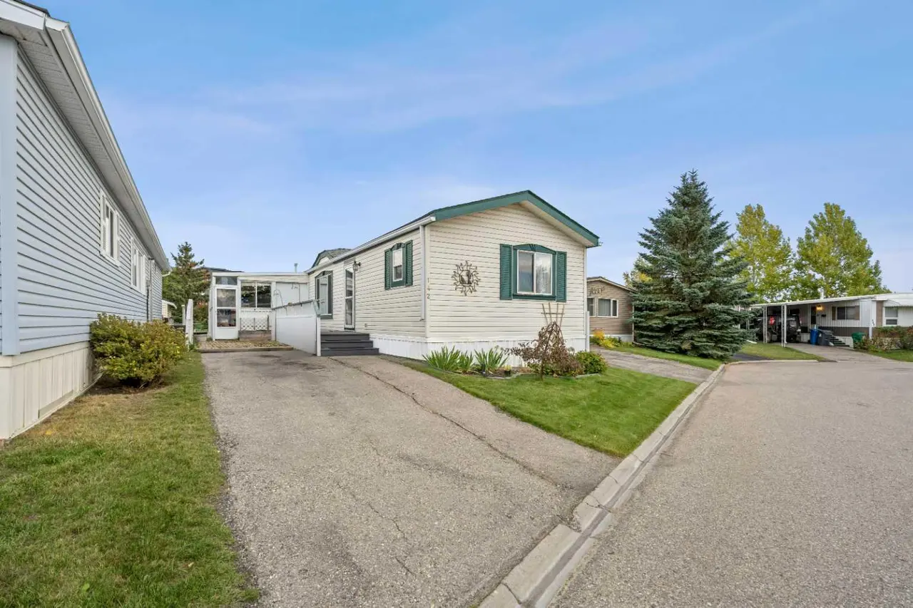 142, 99 Arbour Lake Road 