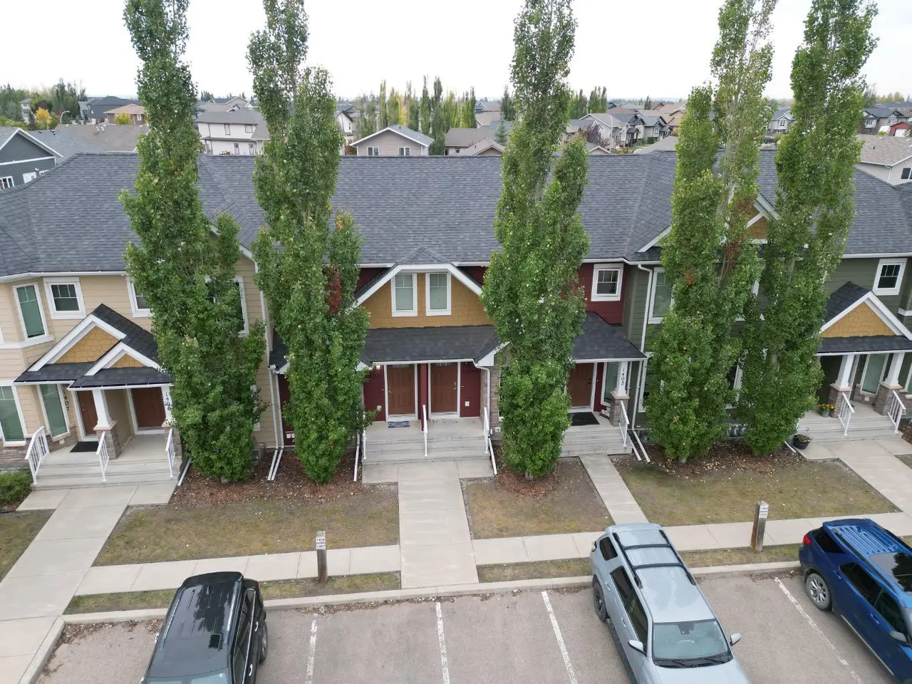 1404, 30 Carleton Avenue 