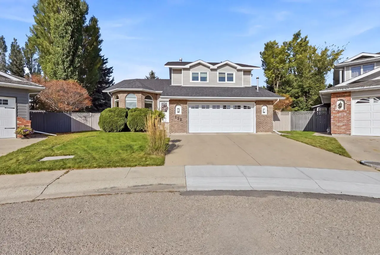 132 Denison Crescent 