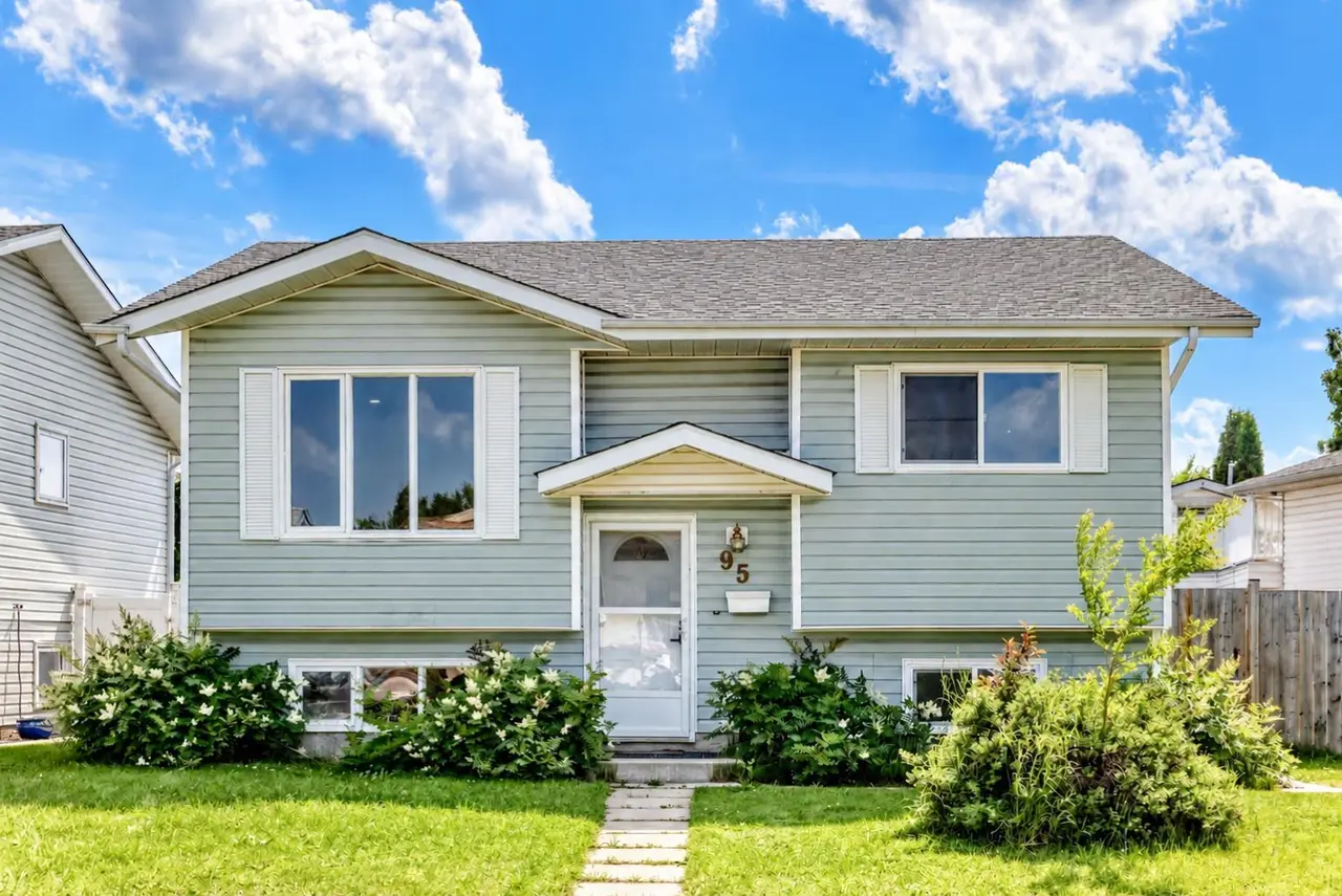 95 Eversole Crescent 