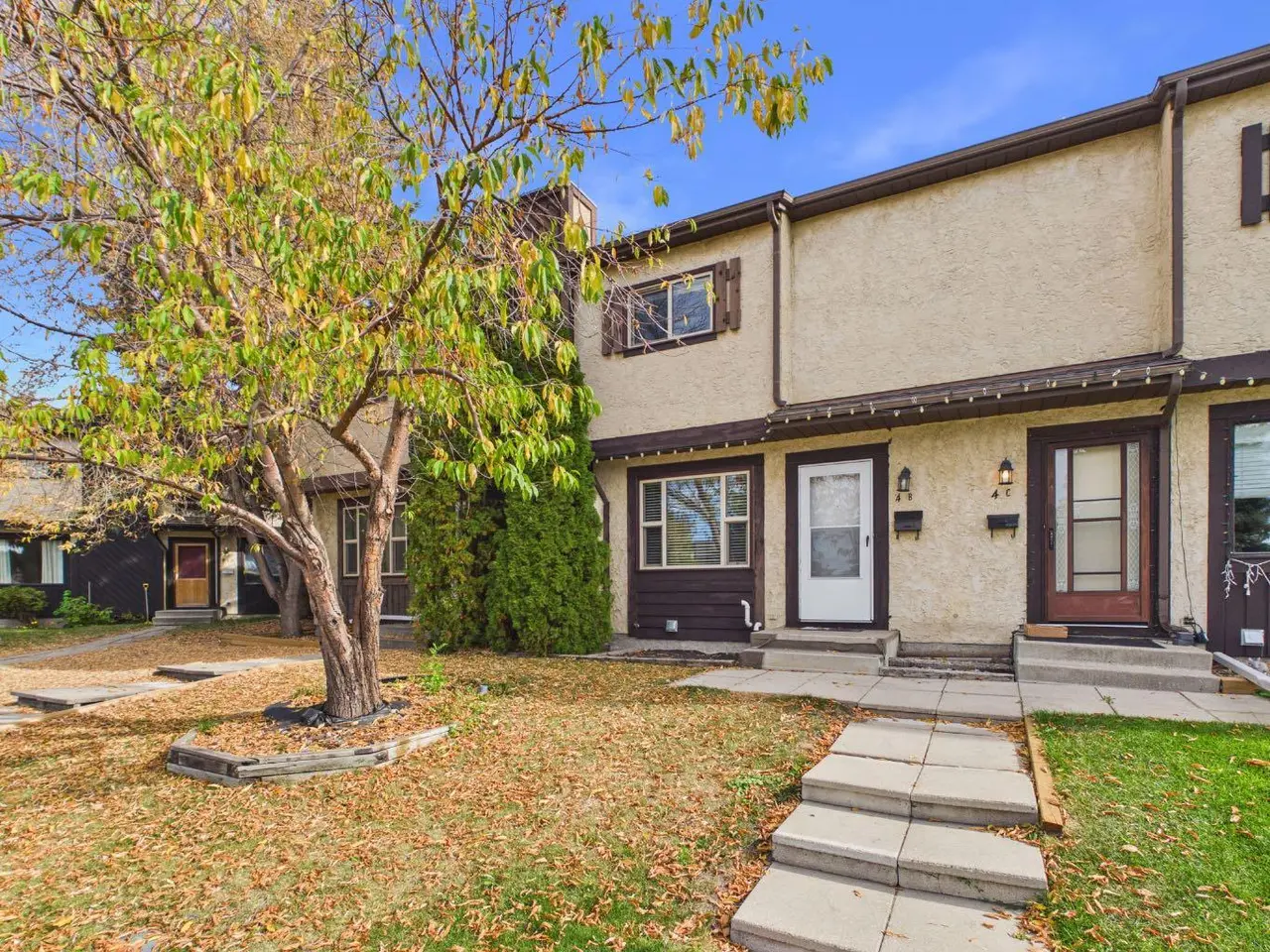 B, 4 Manning Street 