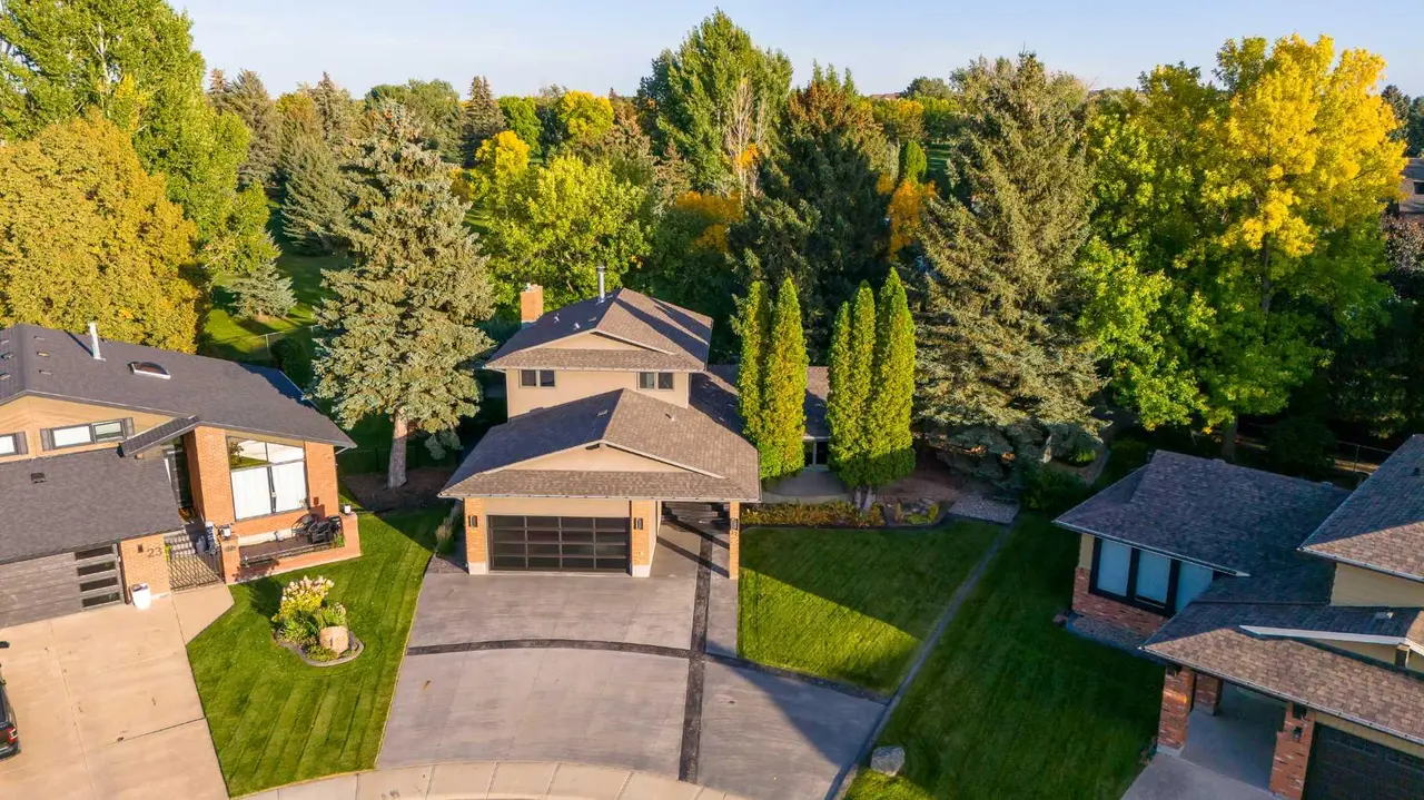 17 Lupine Court SE