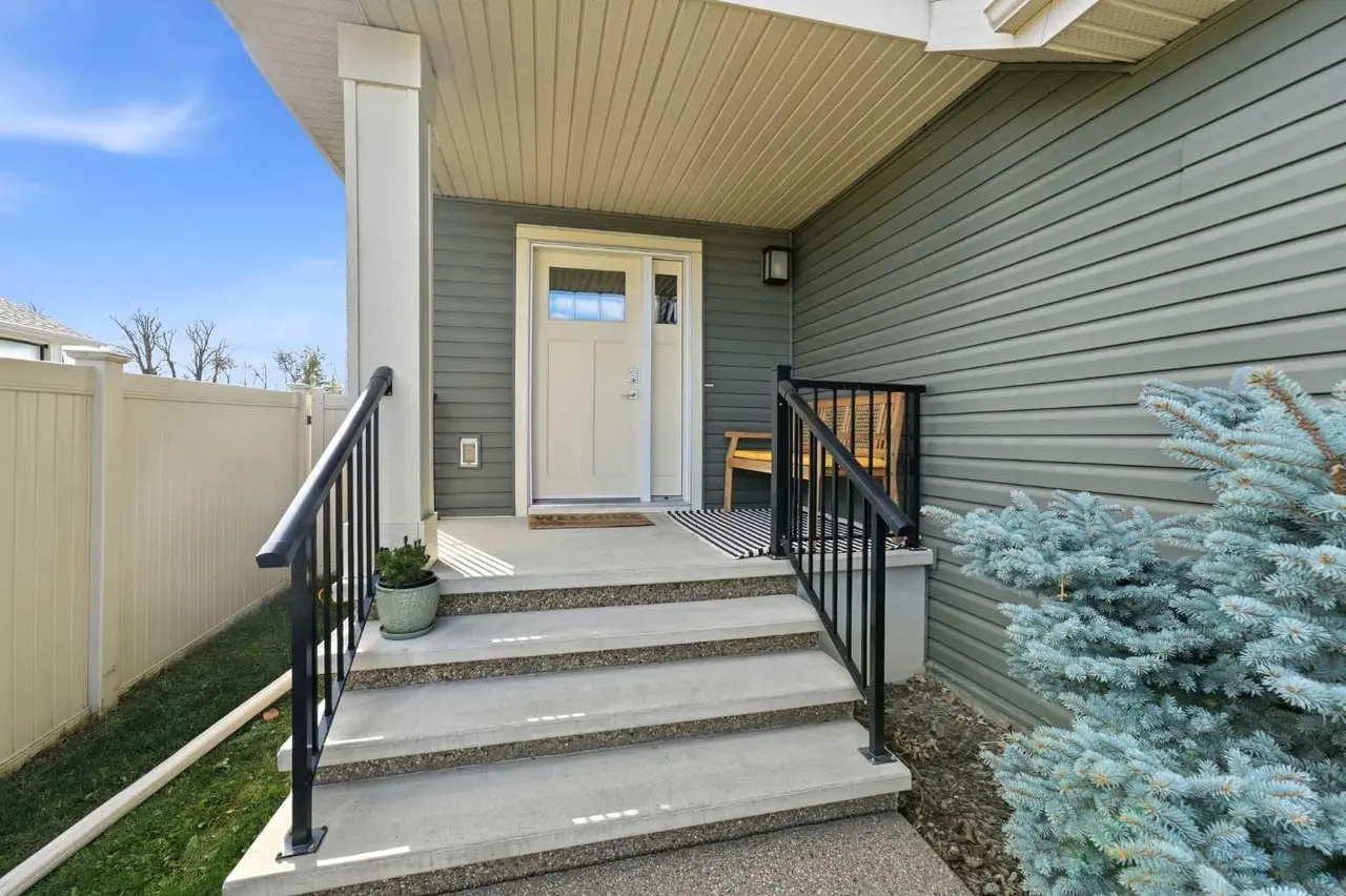 69 Caribou Crescent 