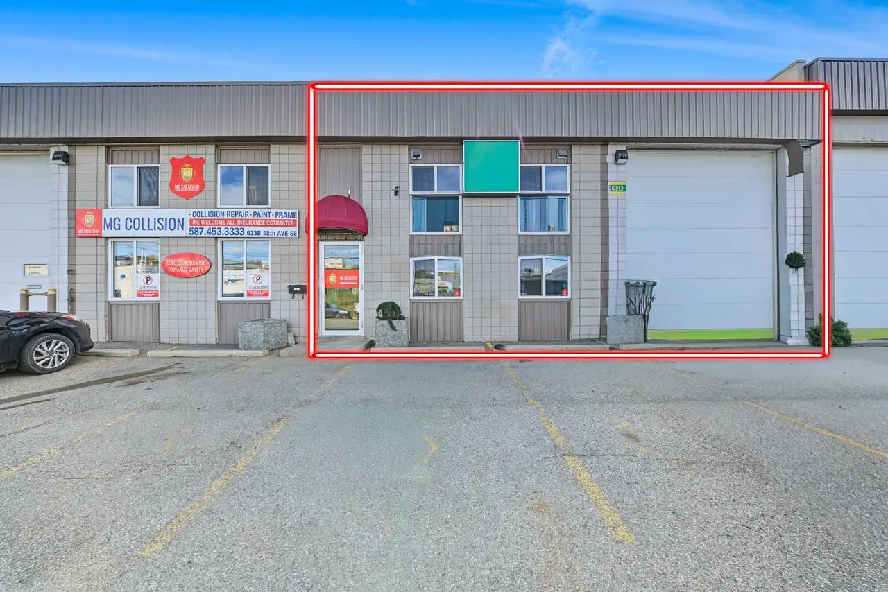 933A 48 Avenue SE