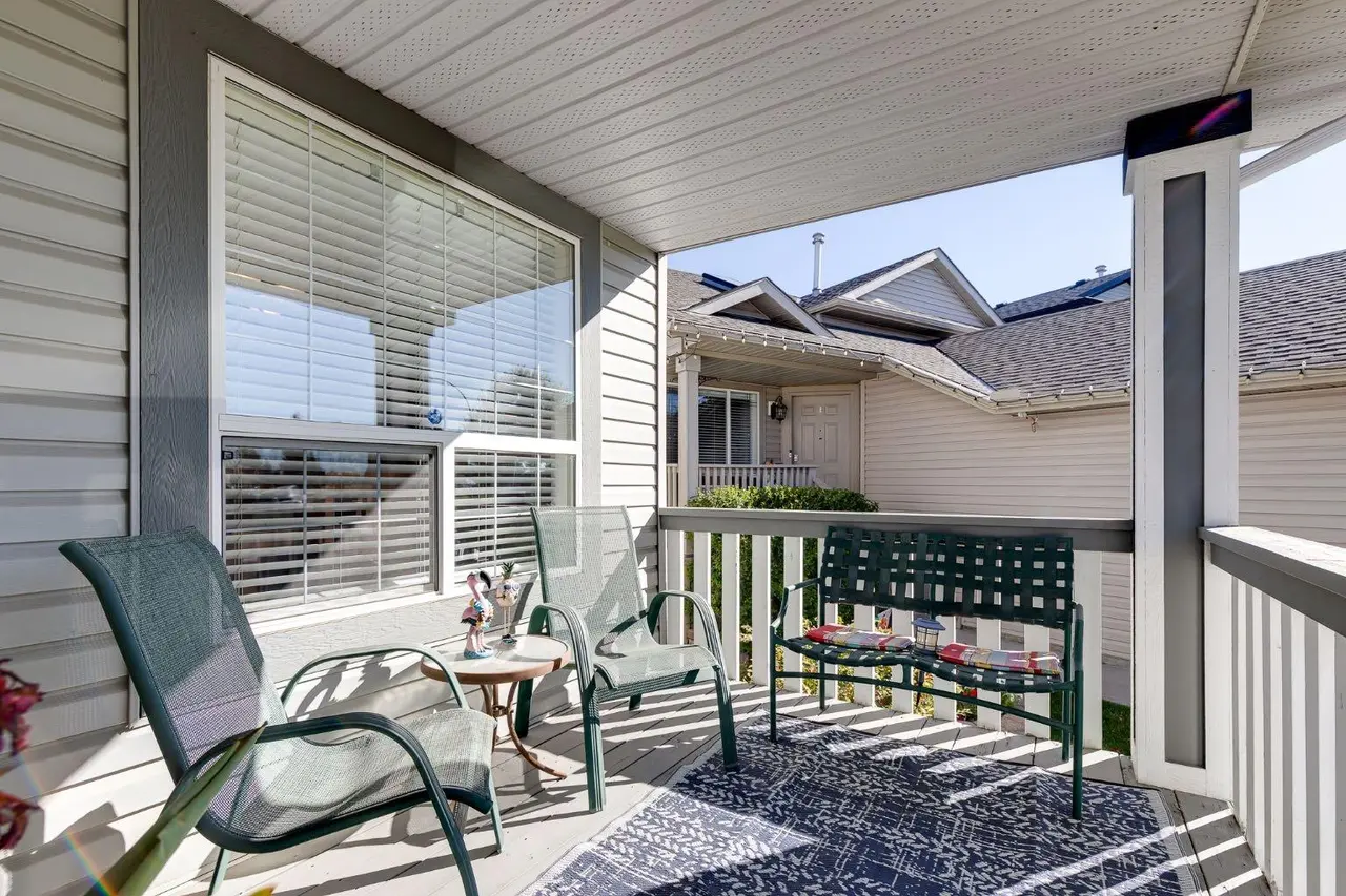 135 Springs Crescent 