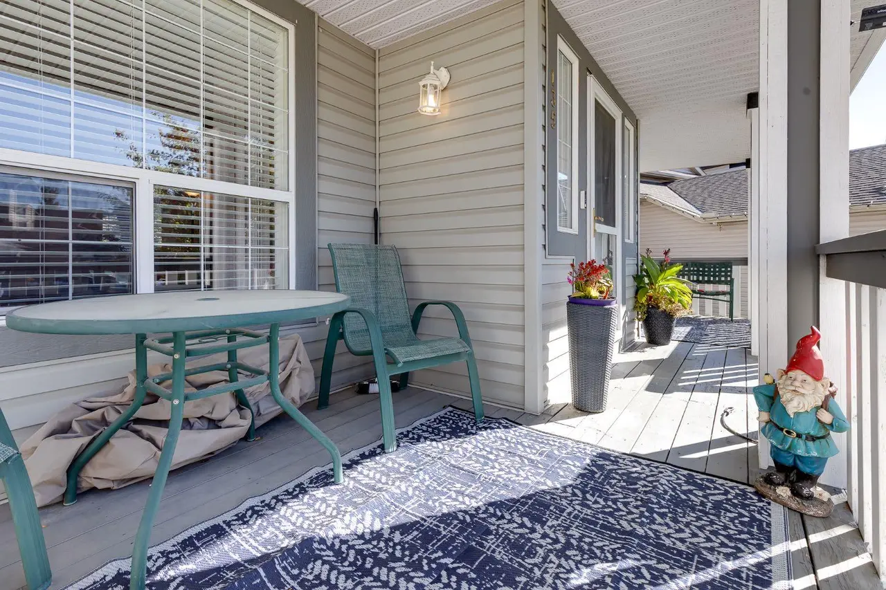 135 Springs Crescent 