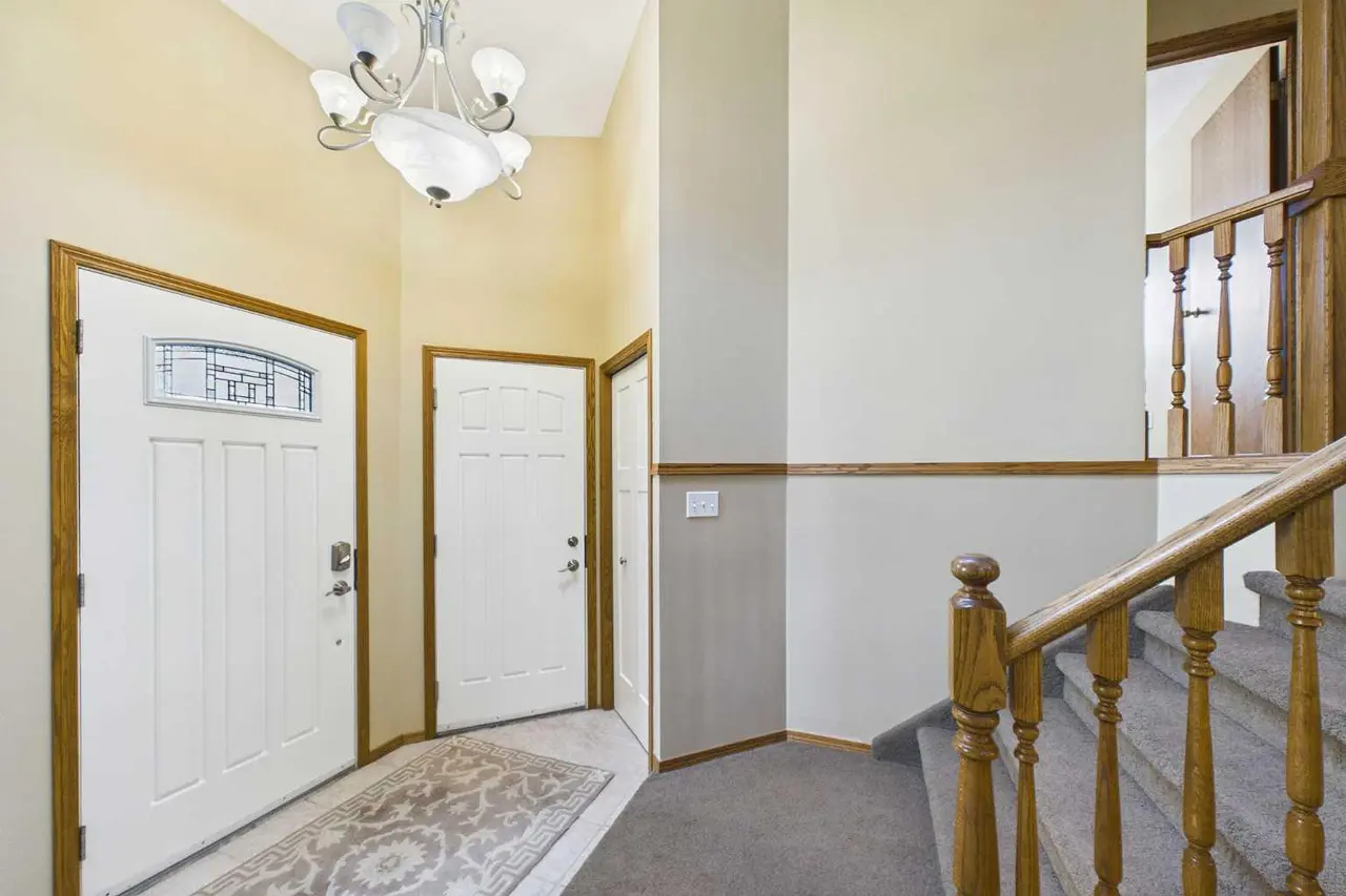222 Davison Drive 