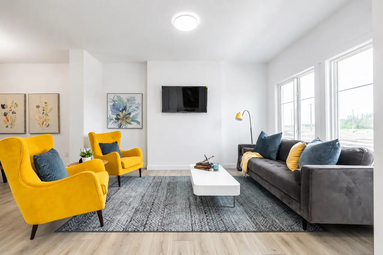 713 Clearview Green 
