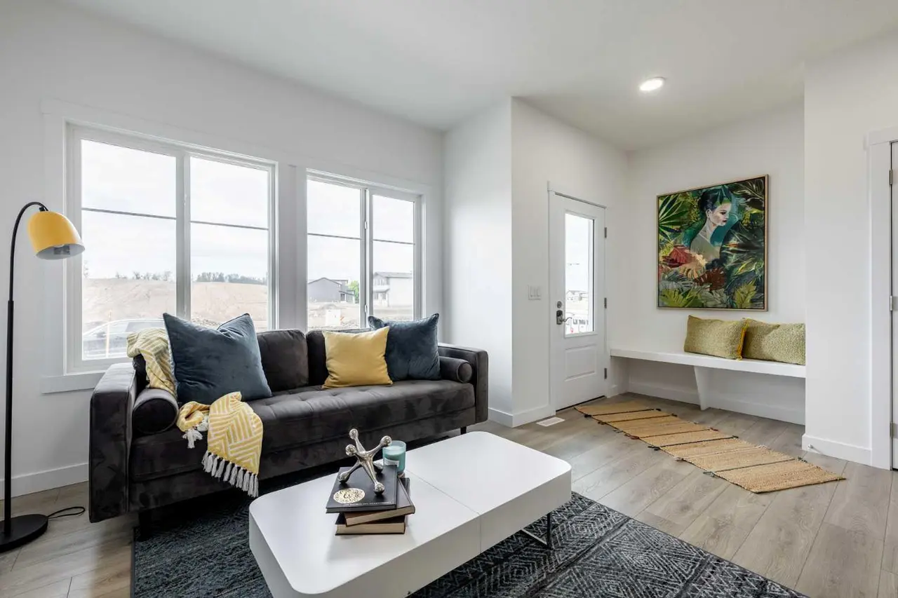 713 Clearview Green 