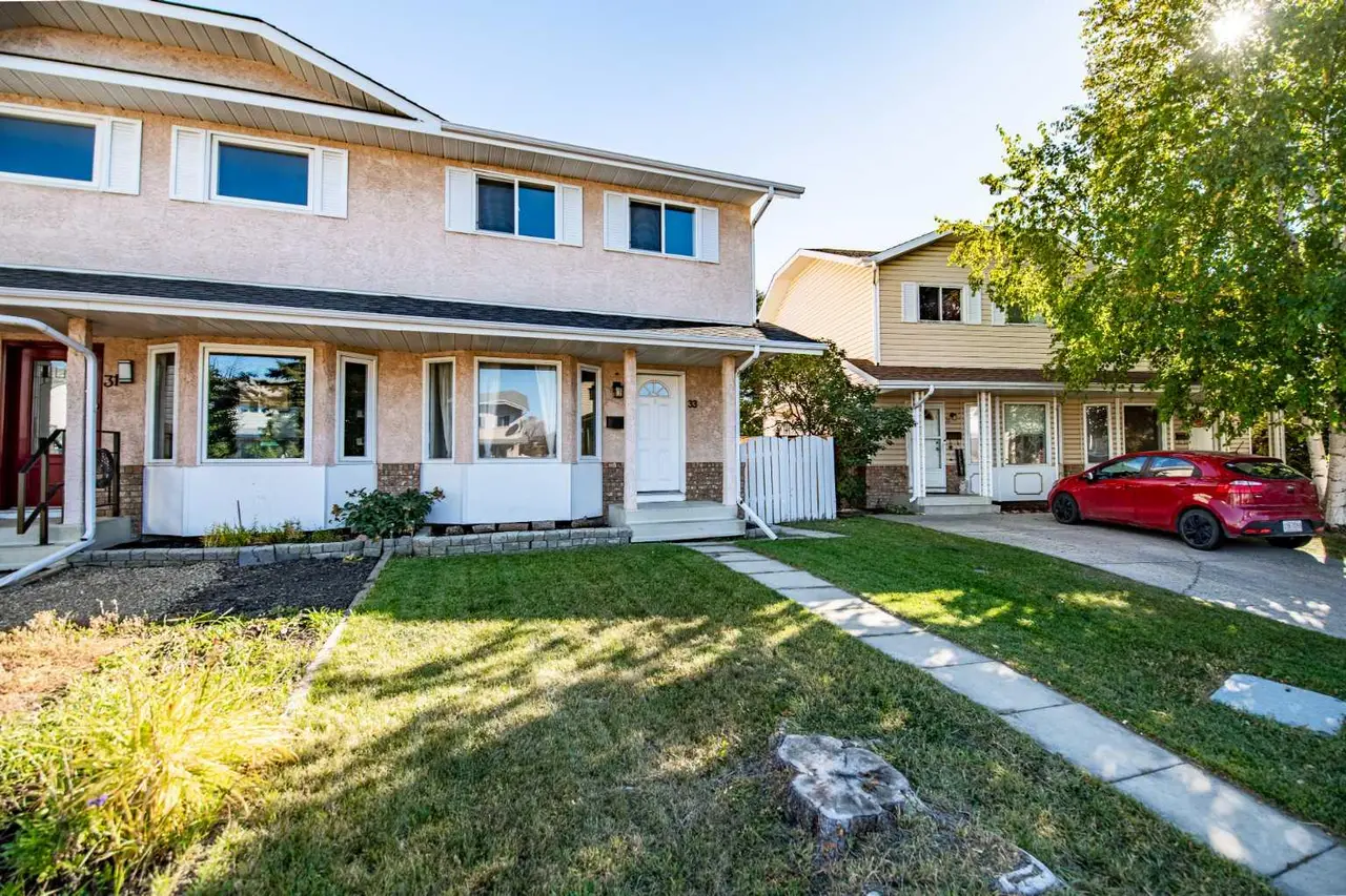 33 Kirsch Close 