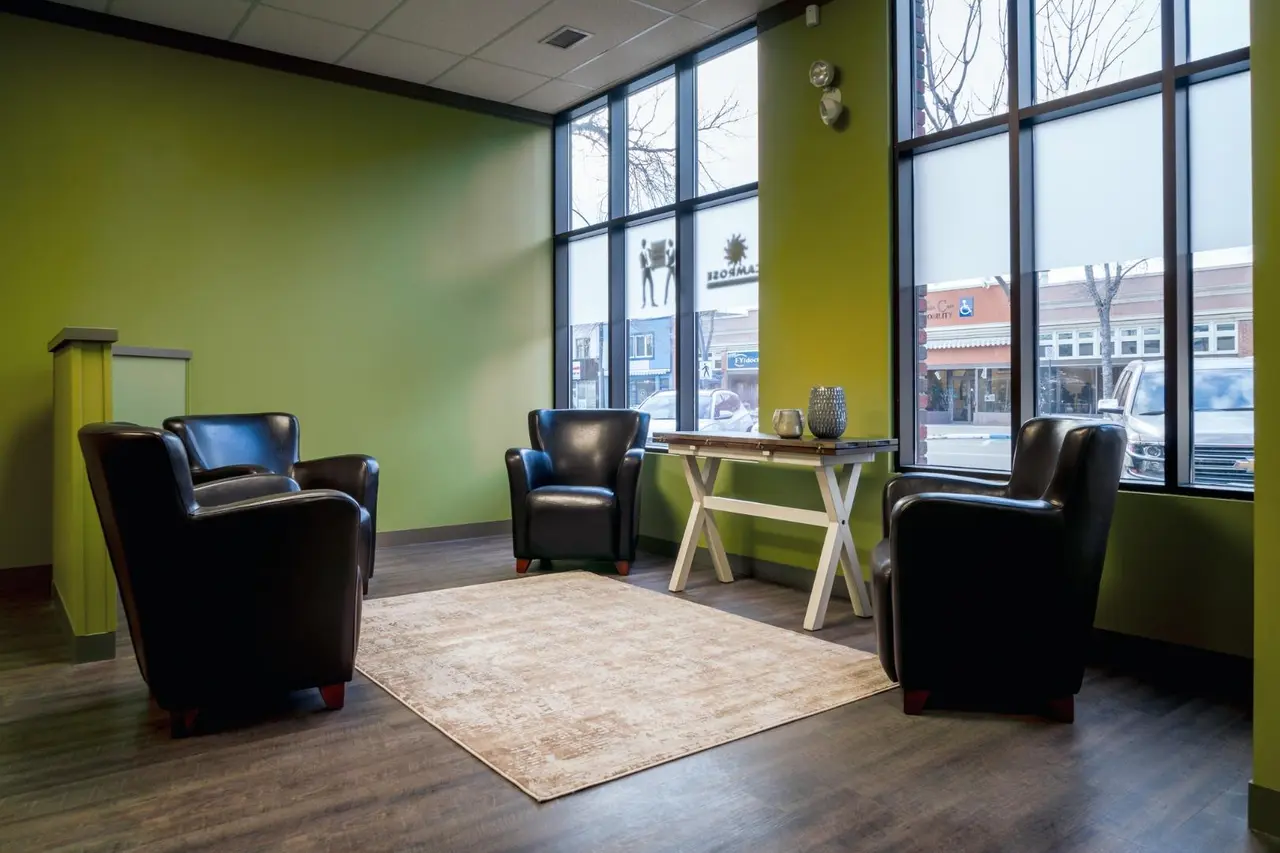 Unit D, 5051 50 Street 