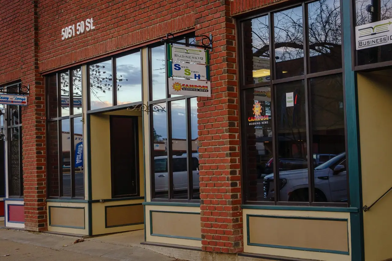 Unit D, 5051 50 Street 