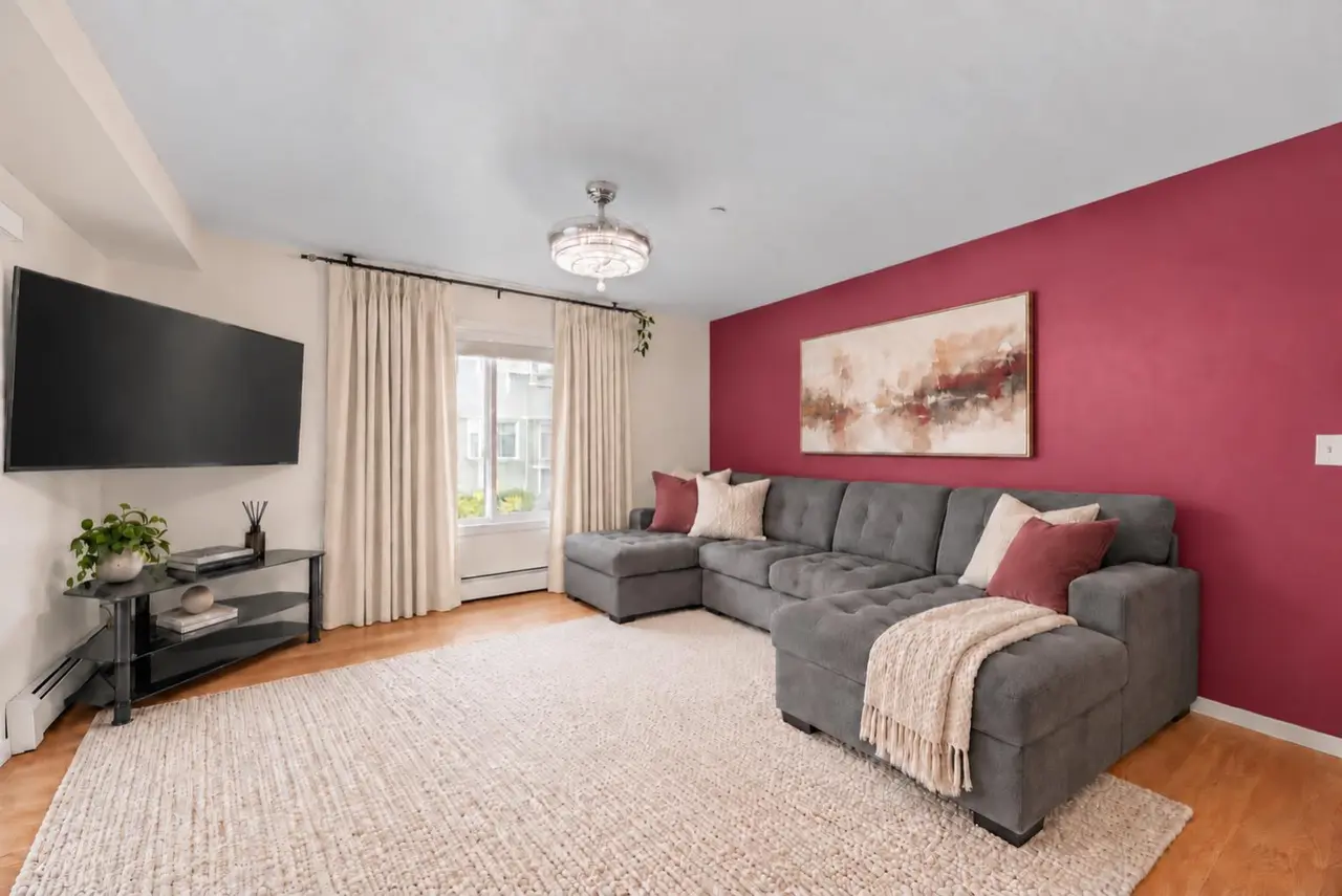 5309, 755 Copperpond Boulevard SE