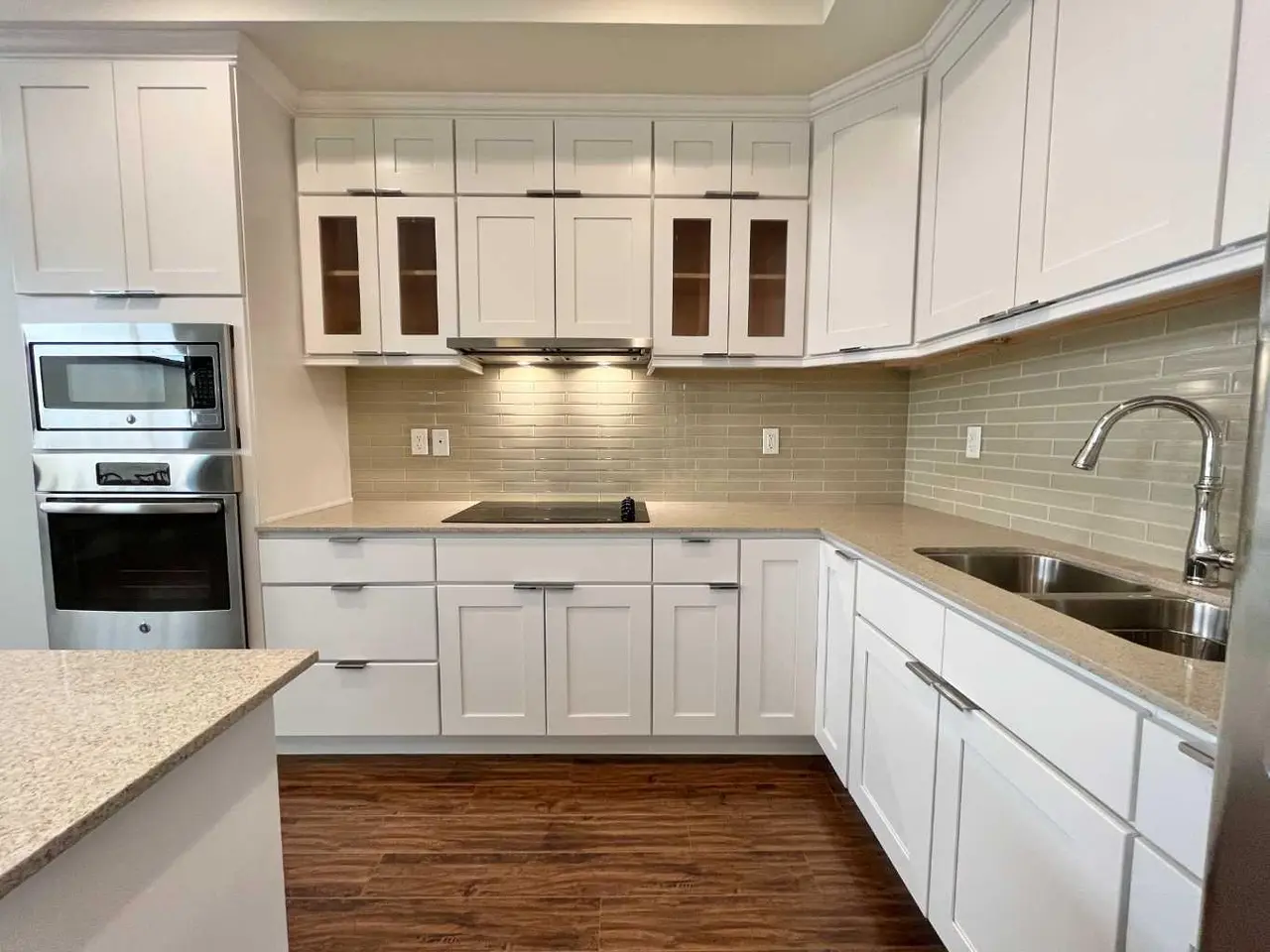 3, 430 Highlands Boulevard W