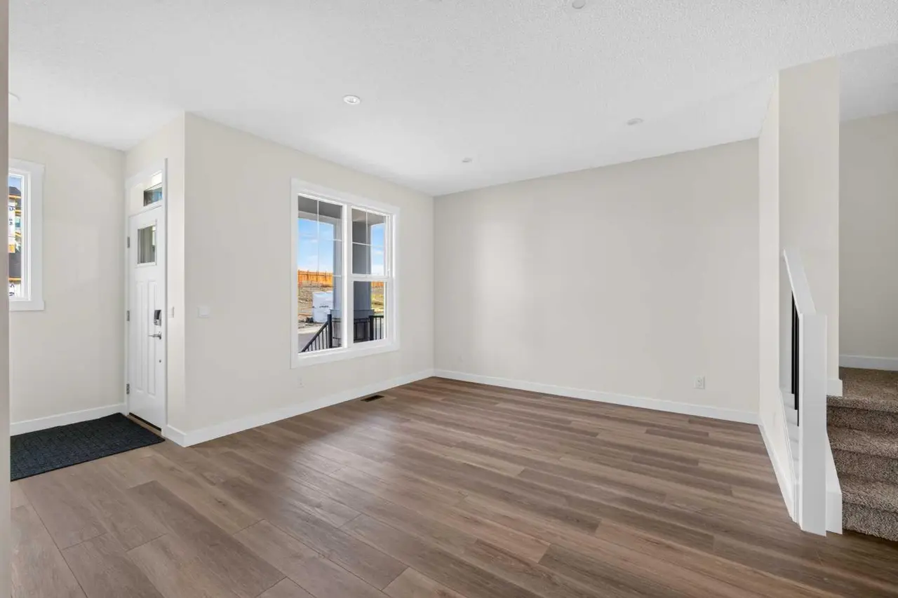 165 Silver Spruce Road SW