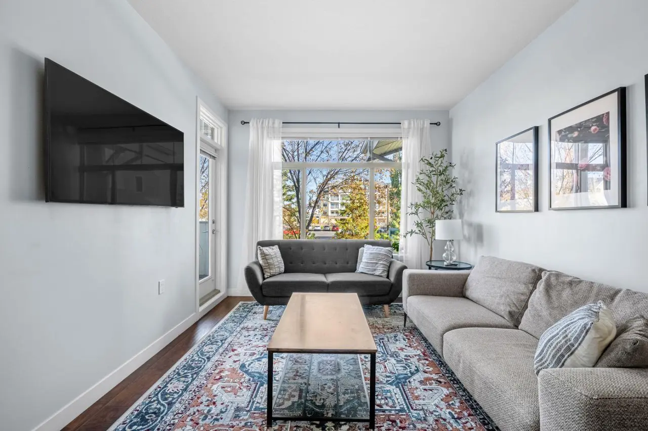 204, 22 Auburn Bay Link SE