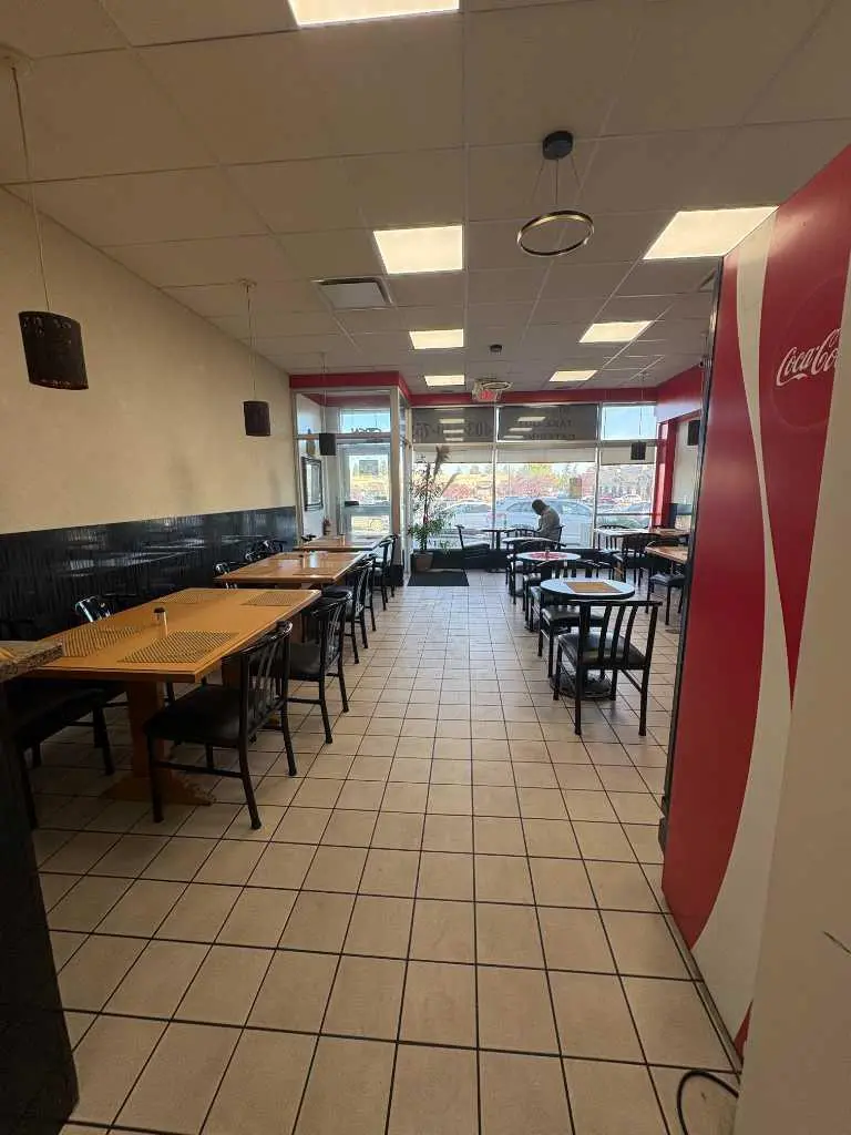 1440 52 St  NE