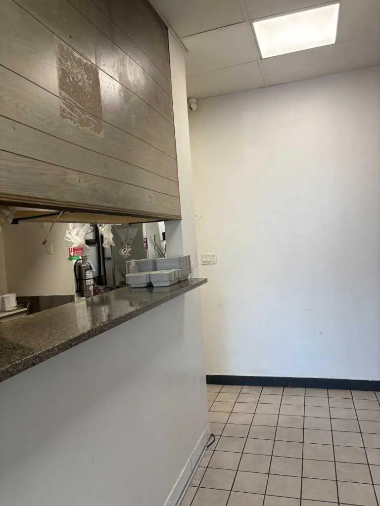 1440 52 St  NE