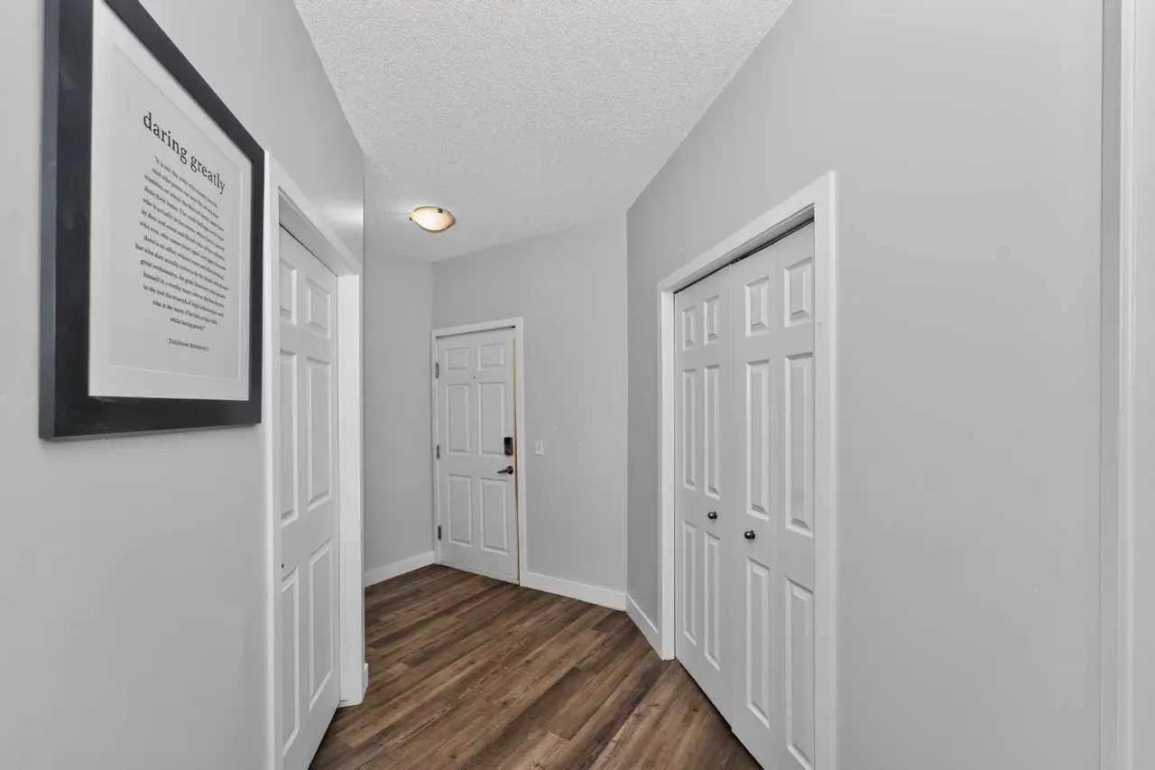 103, 4718 Stanley Road SW