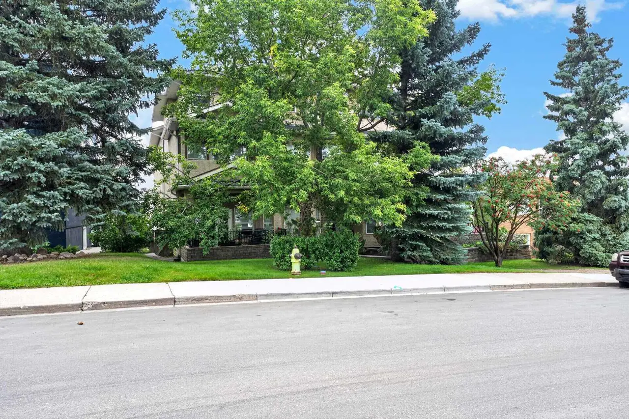 103, 4718 Stanley Road SW
