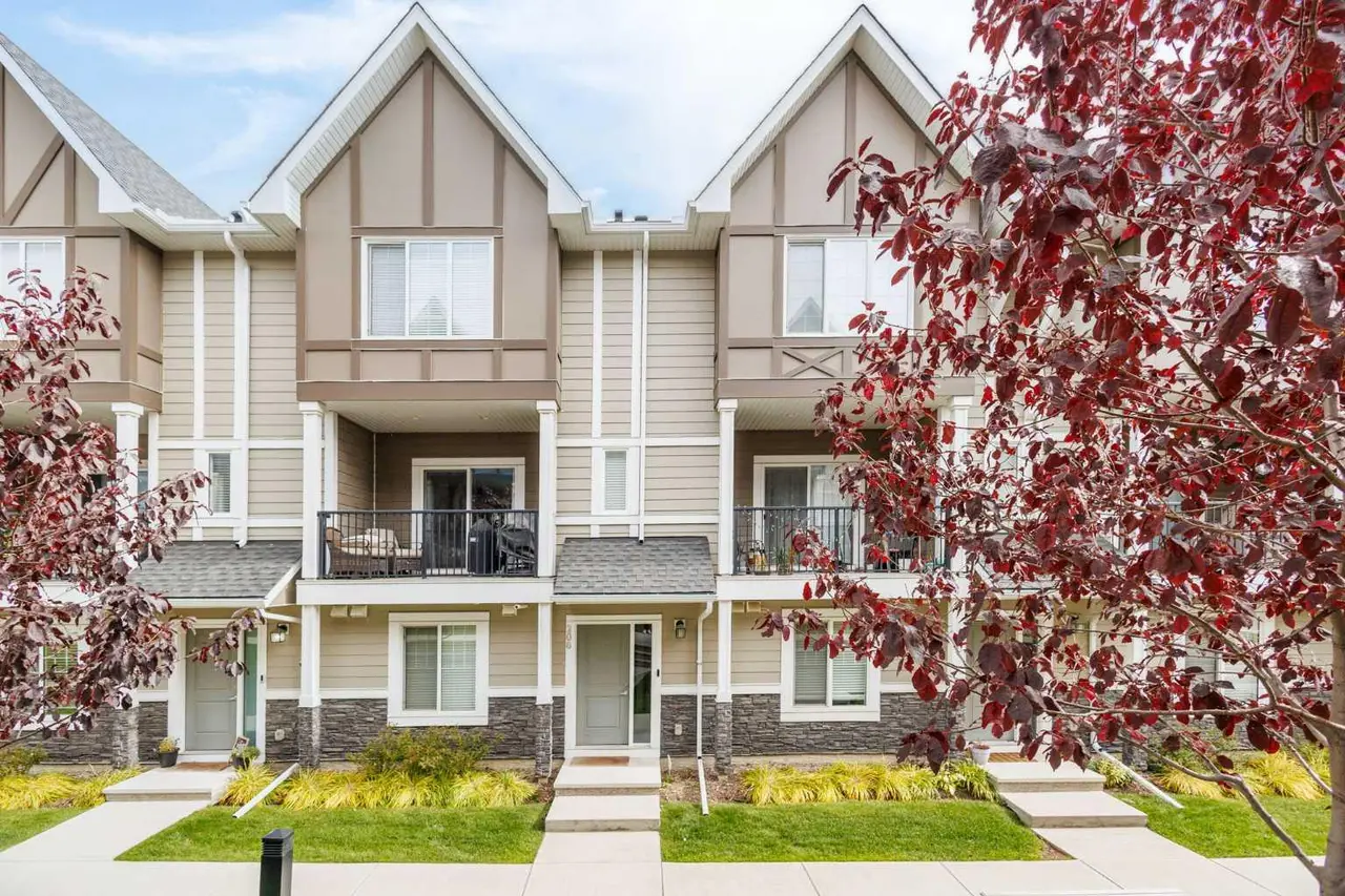 206 Nolanlake Villas NW