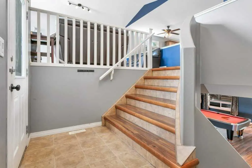 39 Varty Close 