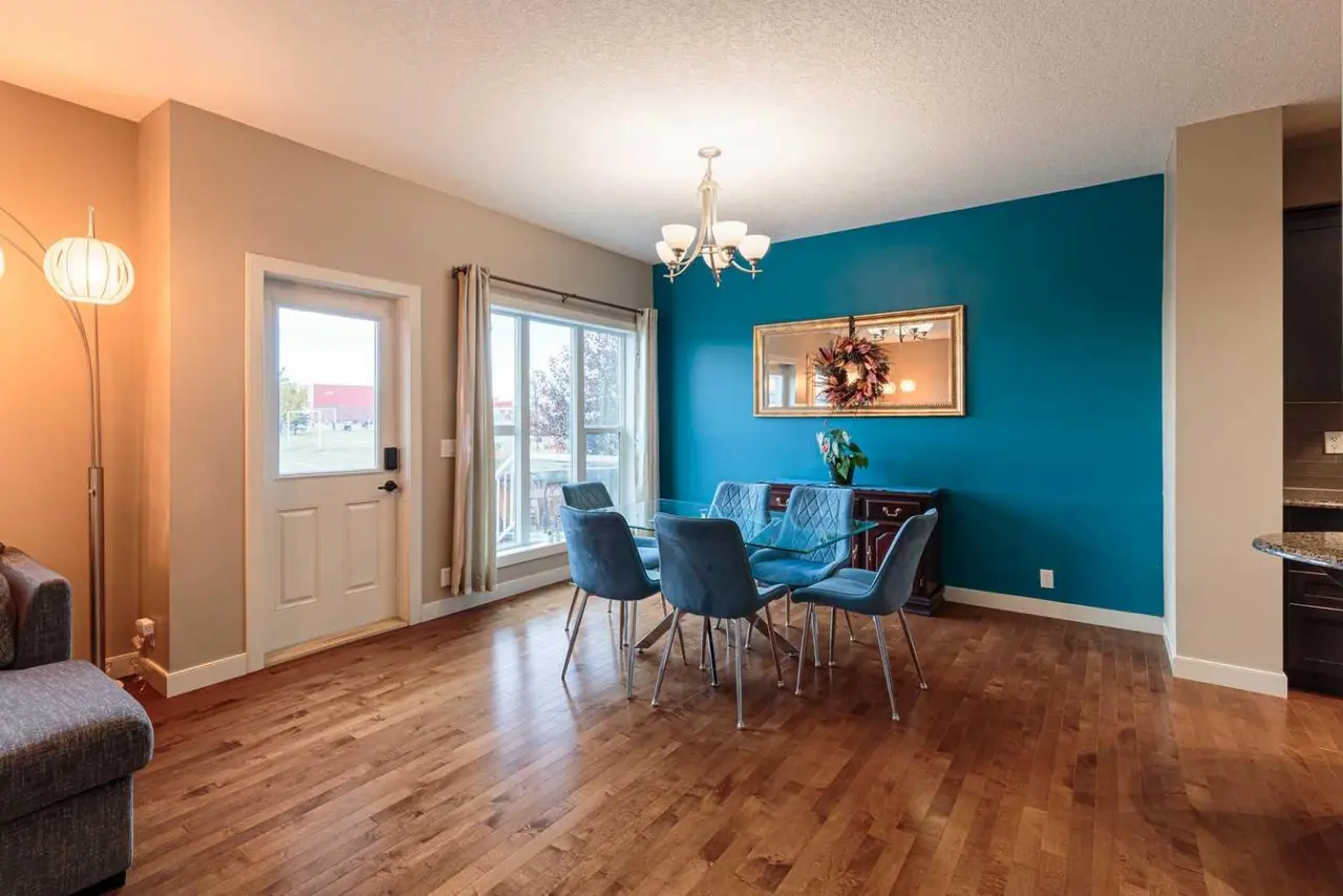 49 Everhollow Avenue SW