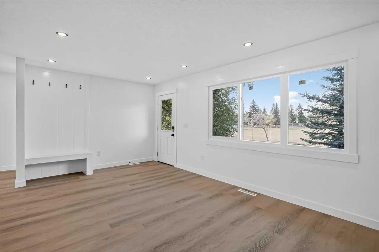 9532 Allison Drive SE