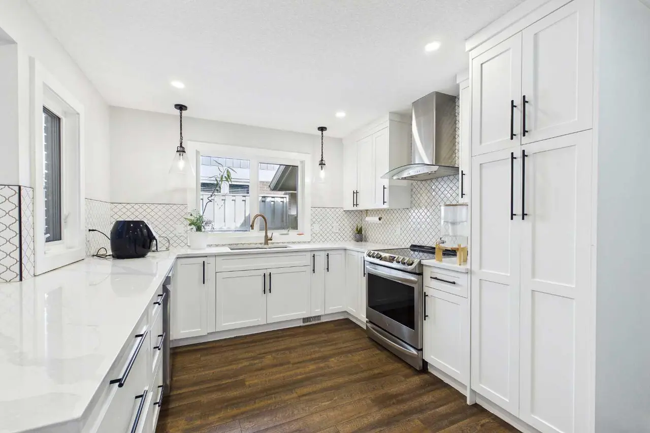 252, 20 Midpark Crescent SE