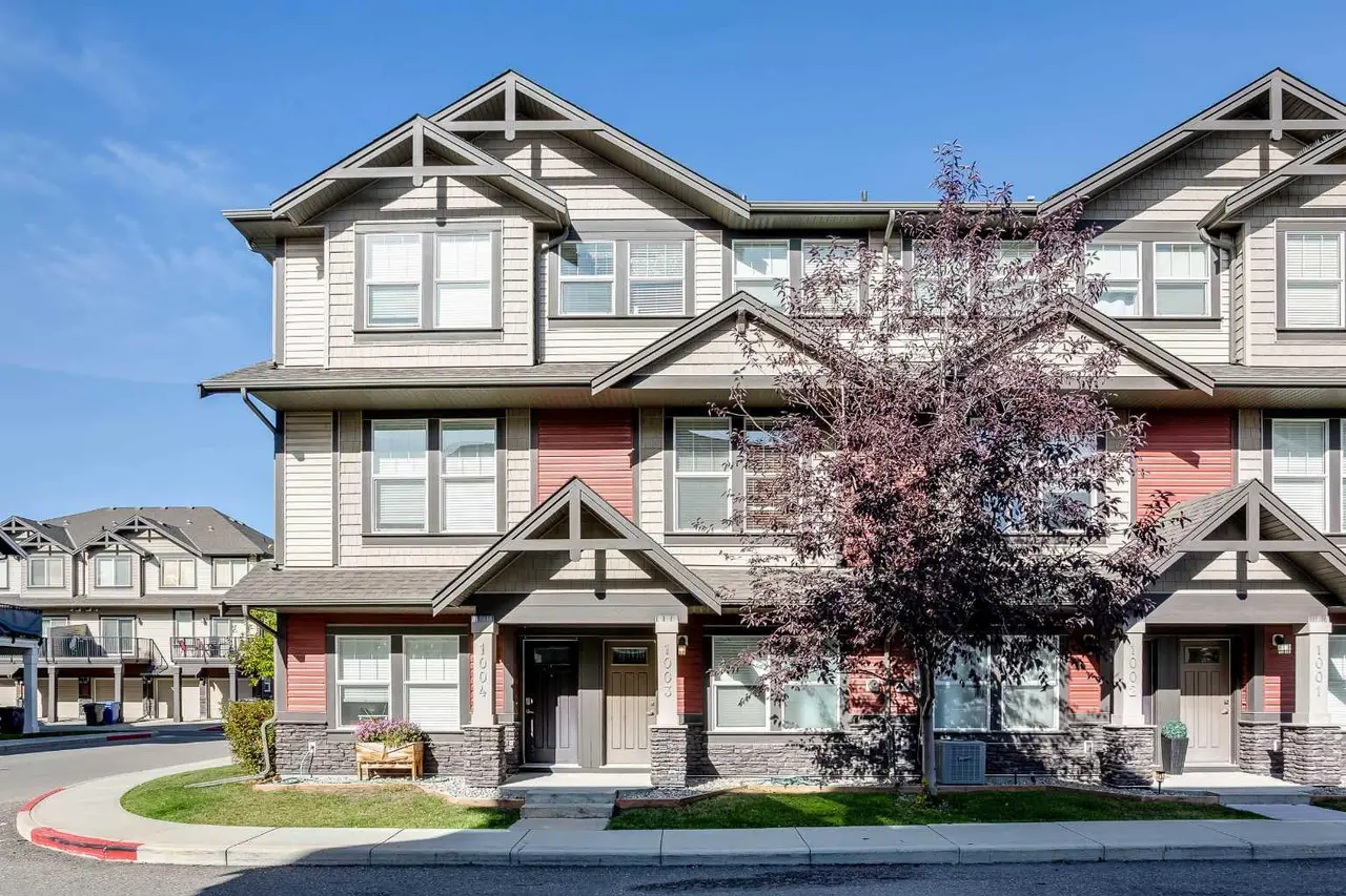 1003, 280 Williamstown Close NW