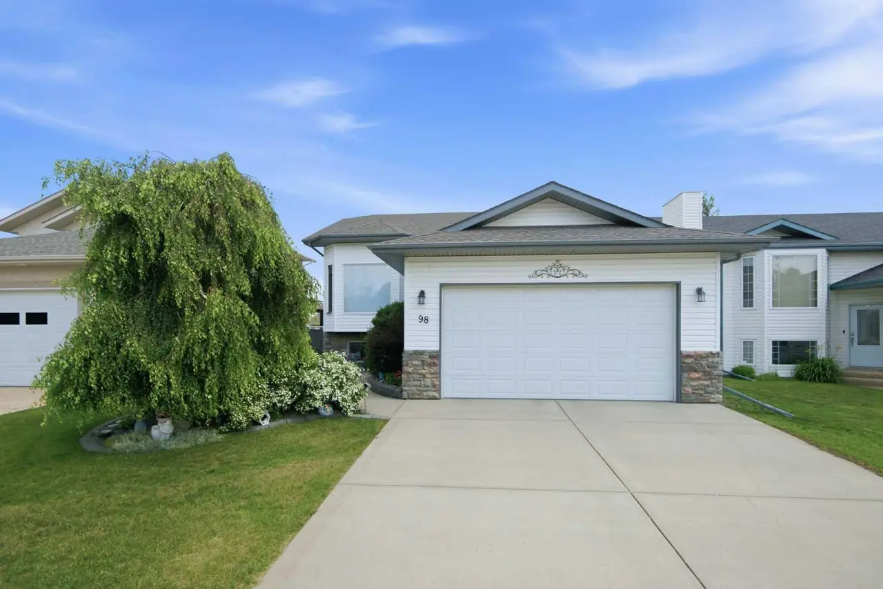 98 Duval Crescent 