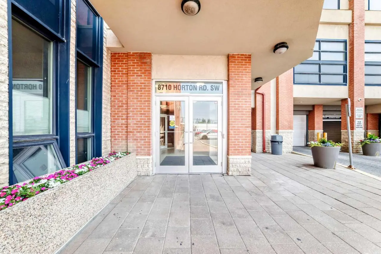 808, 8710 Horton Road SW
