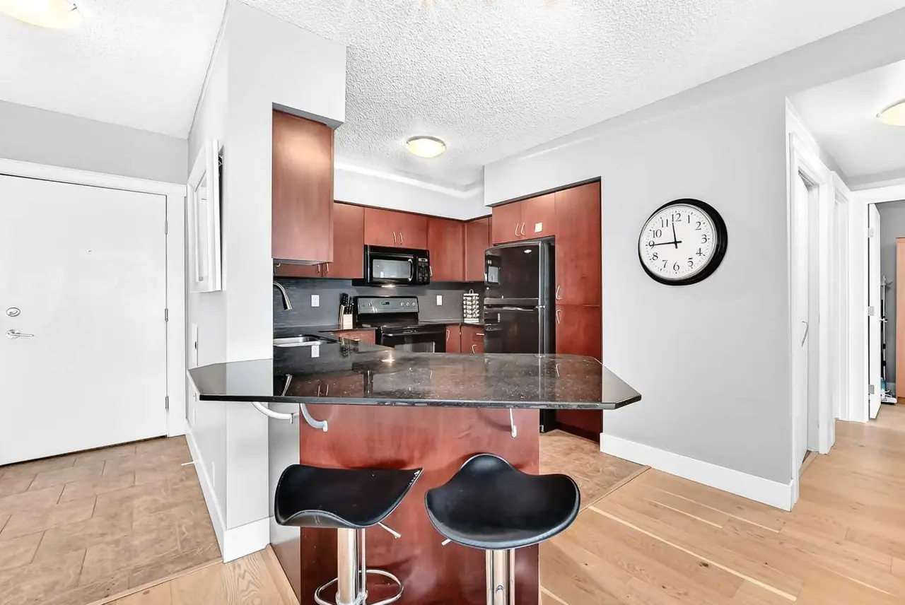 808, 8710 Horton Road SW
