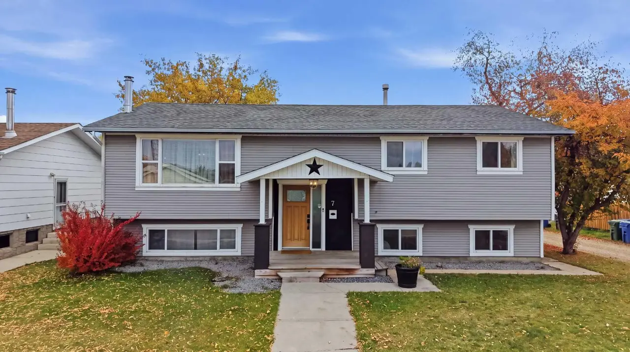 7 Opal Avenue 