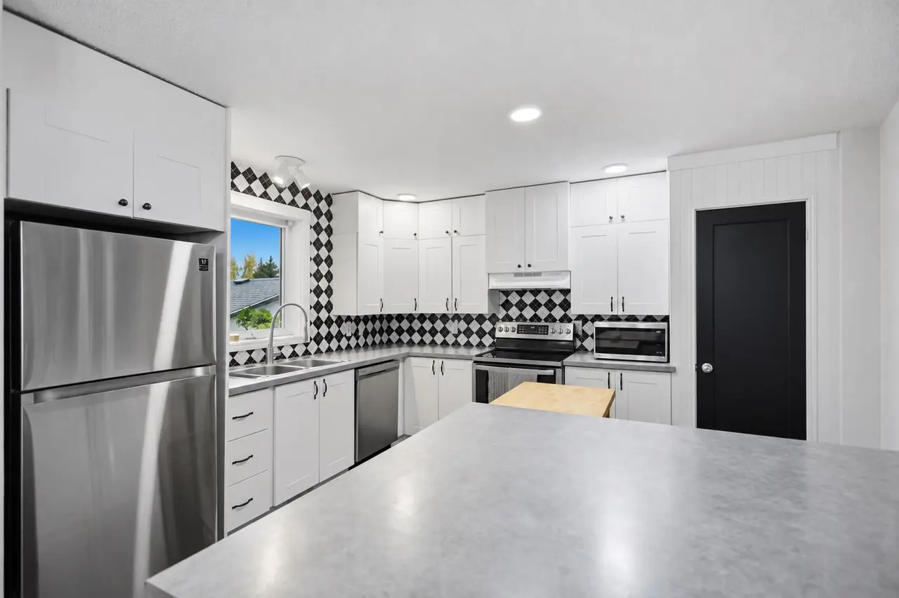 7 Opal Avenue 