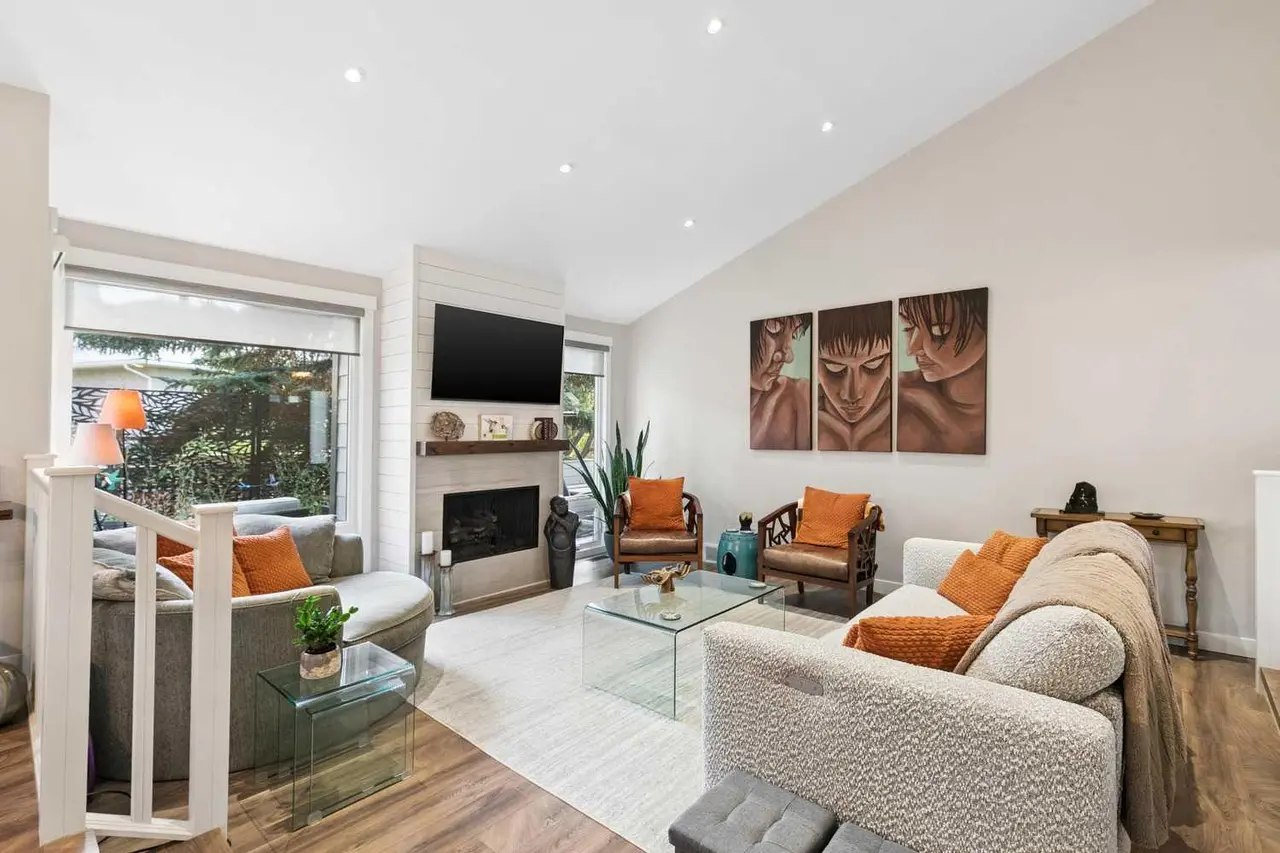 29, 185 Woodridge Drive SW