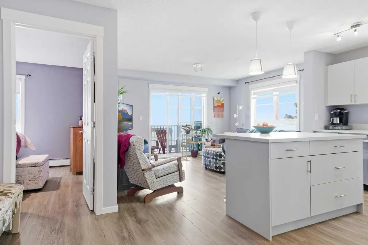4201, 279 Copperpond Common SE