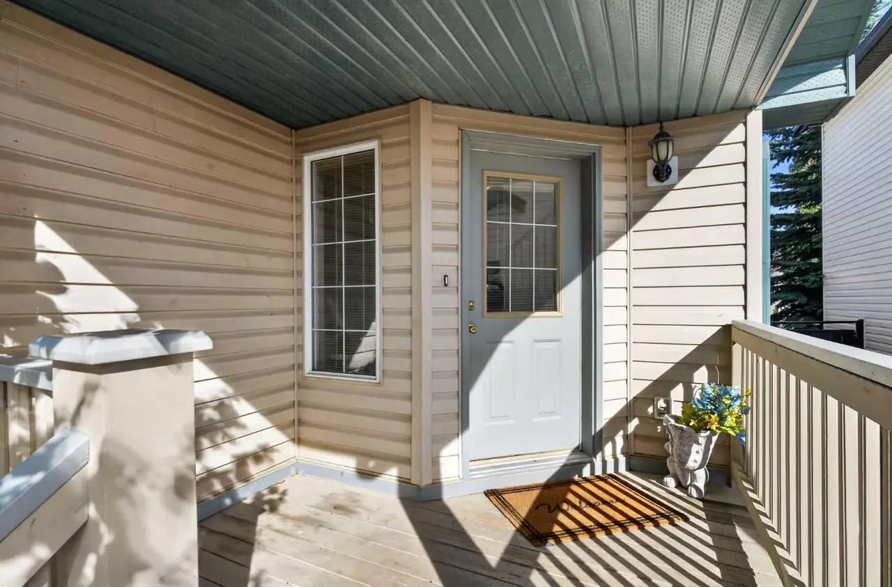 52 Citadel Forest Close NW