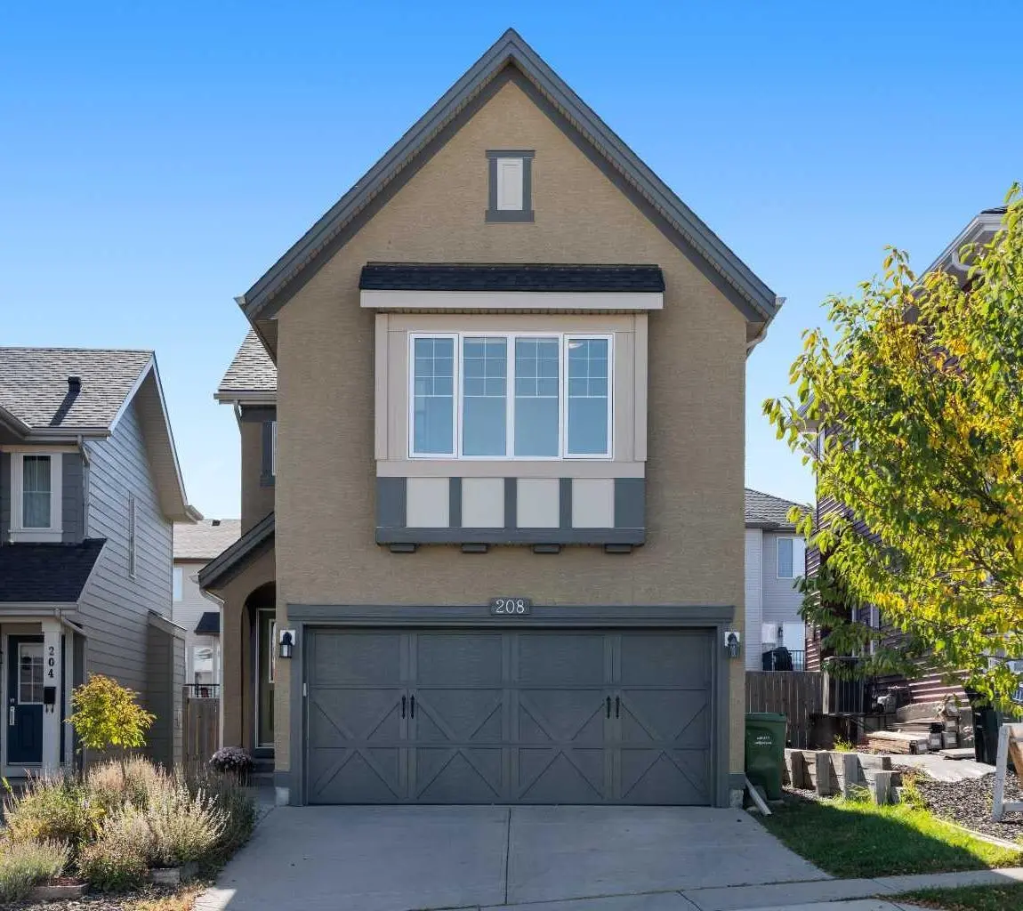 208 Sage Valley Drive NW