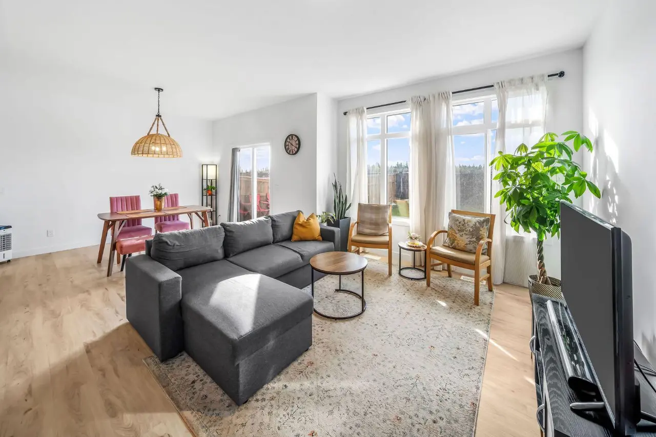 288 Sora Terrace SE