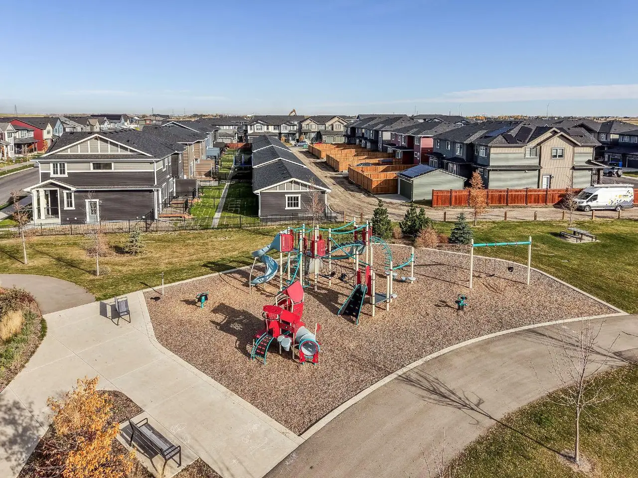 288 Sora Terrace SE