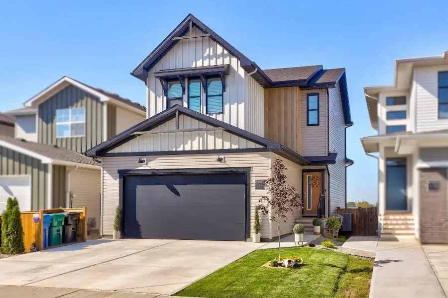 174 Caribou Bend N