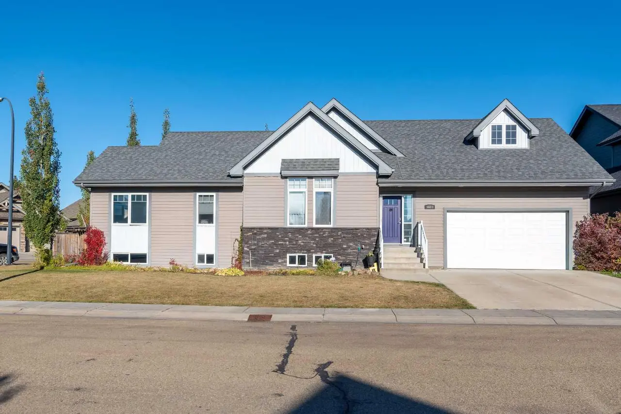 5614 21 Street Close