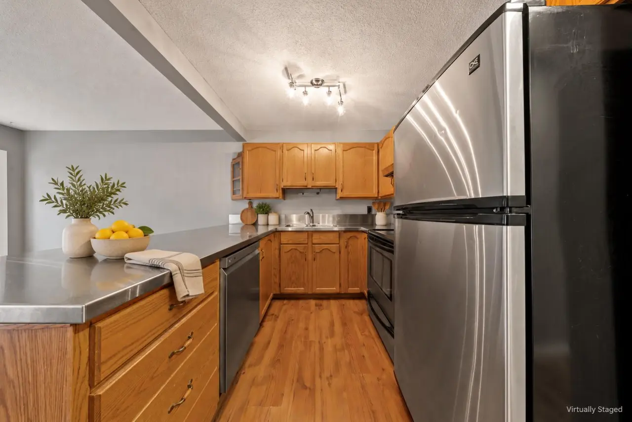13 Country Hills Rise NW