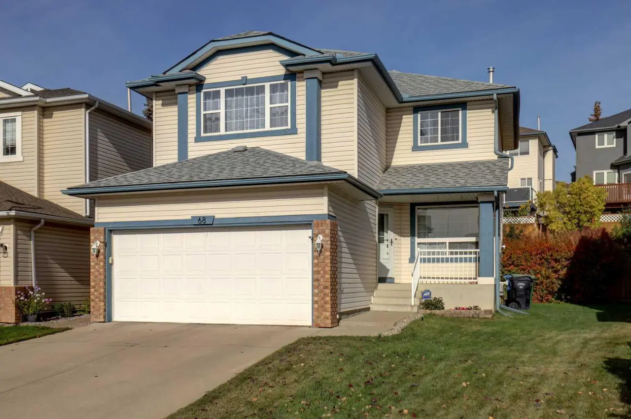 68 Arbour Crest Road NW