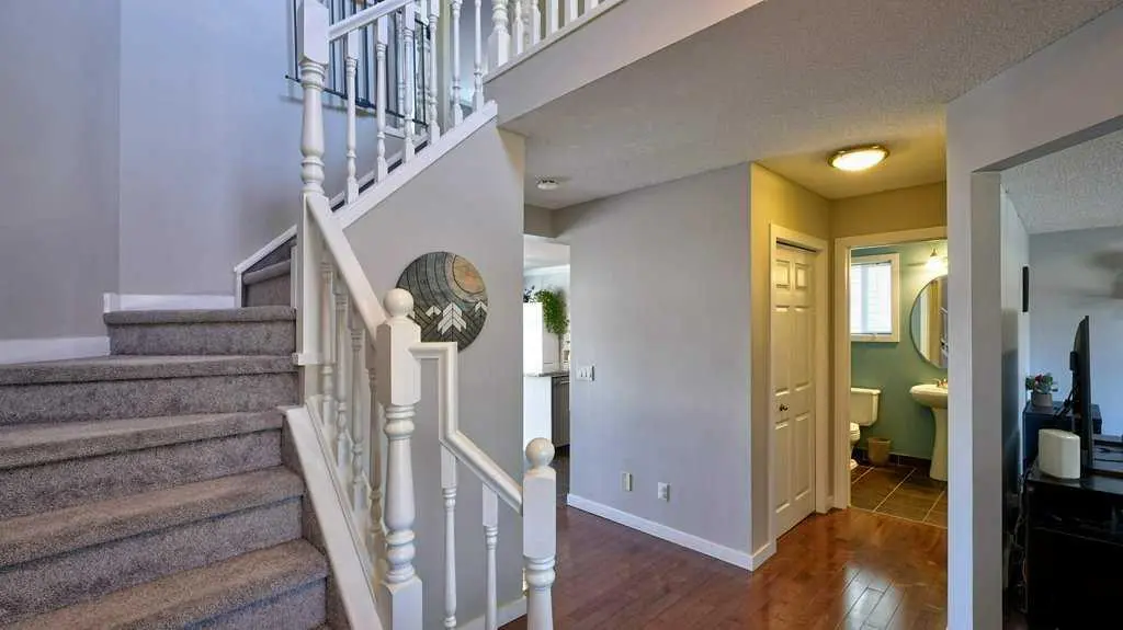 5 Mt Aberdeen Circle SE