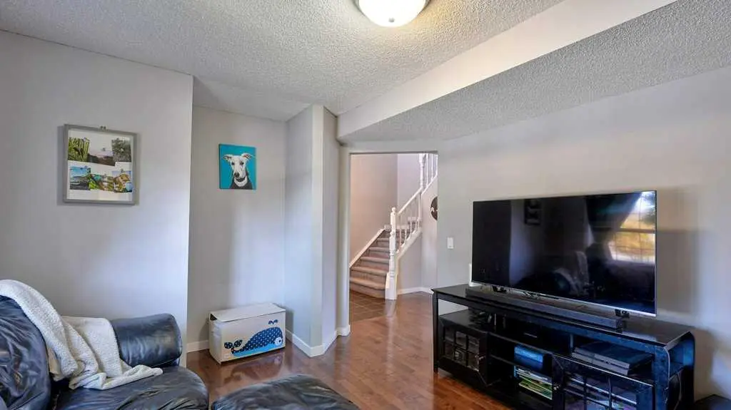 5 Mt Aberdeen Circle SE